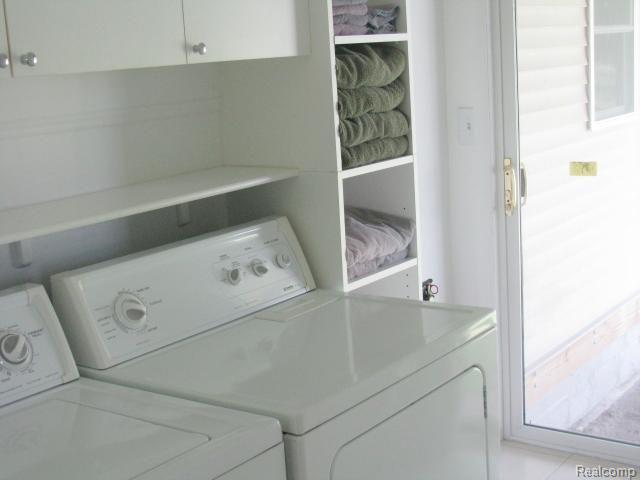 16176 30 Mile Road Ray, MI 48096 - Photo 11 of 23 12 Laundry Room