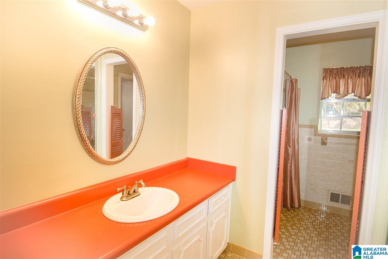 6575 Service Road Trussville, AL 35173 - Photo 30 of 36
