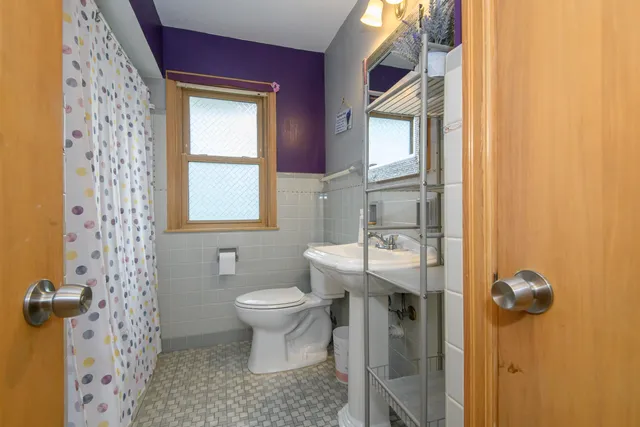 $263,900 | 4960 North 89th Street, Milwaukee, WI 53225