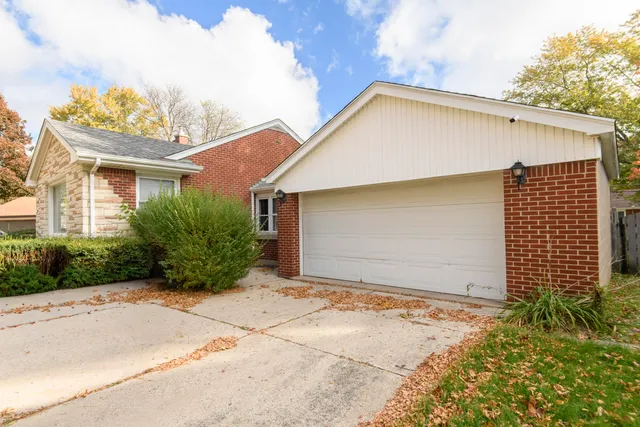 $263,900 | 4960 North 89th Street, Milwaukee, WI 53225