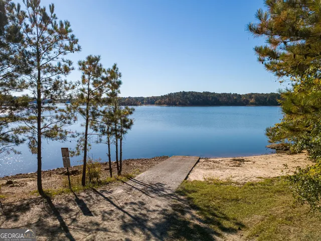 $159,900 | 1197 Carpenter Drive, Lincolnton, GA 30817