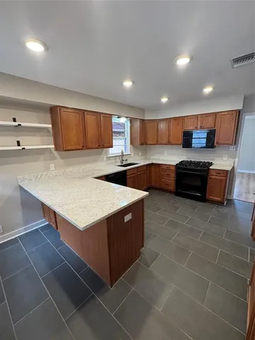 $225,000 | Undisclosed Address, Shreveport, LA 71105