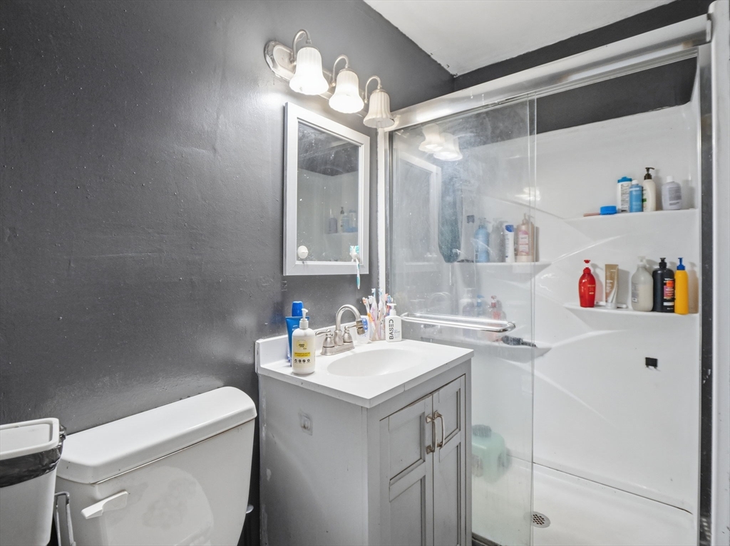 89 Gage Street Worcester, MA 01605 - Photo 35 of 41