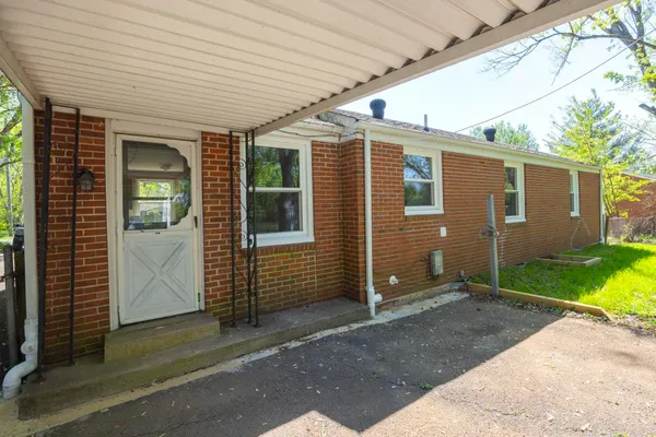 $1,600 | 1911 Gardner Drive, Murfreesboro, TN 37130