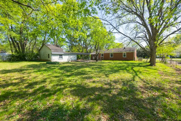 $1,600 | 1911 Gardner Drive, Murfreesboro, TN 37130