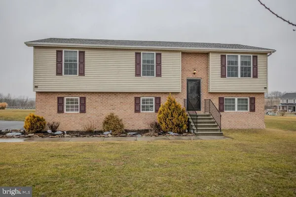 $329,900 | 4482 Fort McCord Road, Chambersburg, PA 17202
