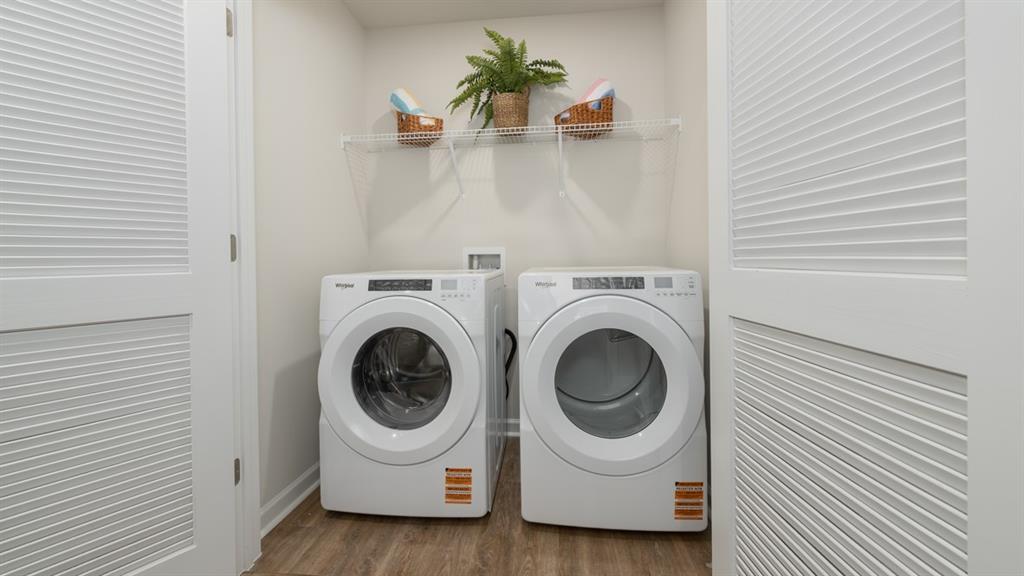 2086 Moss Hill Road Stone Mountain, GA 30083 - Photo 28 of 39 a utility room with dryer and washer