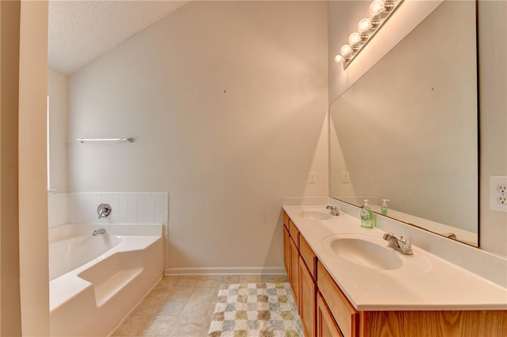 5187 Miller Woods Trail Decatur, GA 30035 - Photo 48 of 86