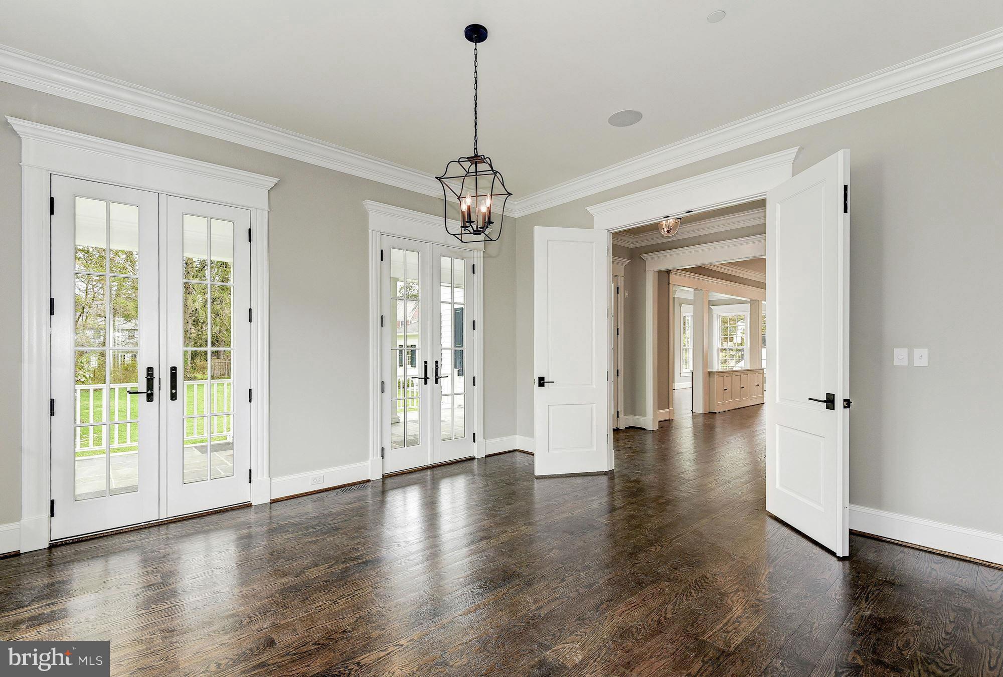 5908 Aberdeen Road Bethesda, MD 20817 - Photo 7 of 28 Study