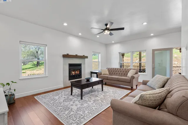 $899,999 | 1029 Stockton Road, Angels Camp, CA 95222