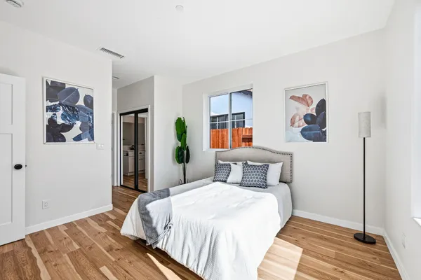 $849,000 | 1131 West 2nd Street, Oxnard, CA 93030