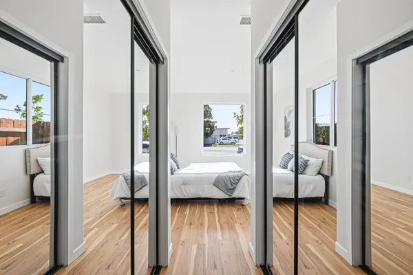 $849,000 | 1131 West 2nd Street, Oxnard, CA 93030