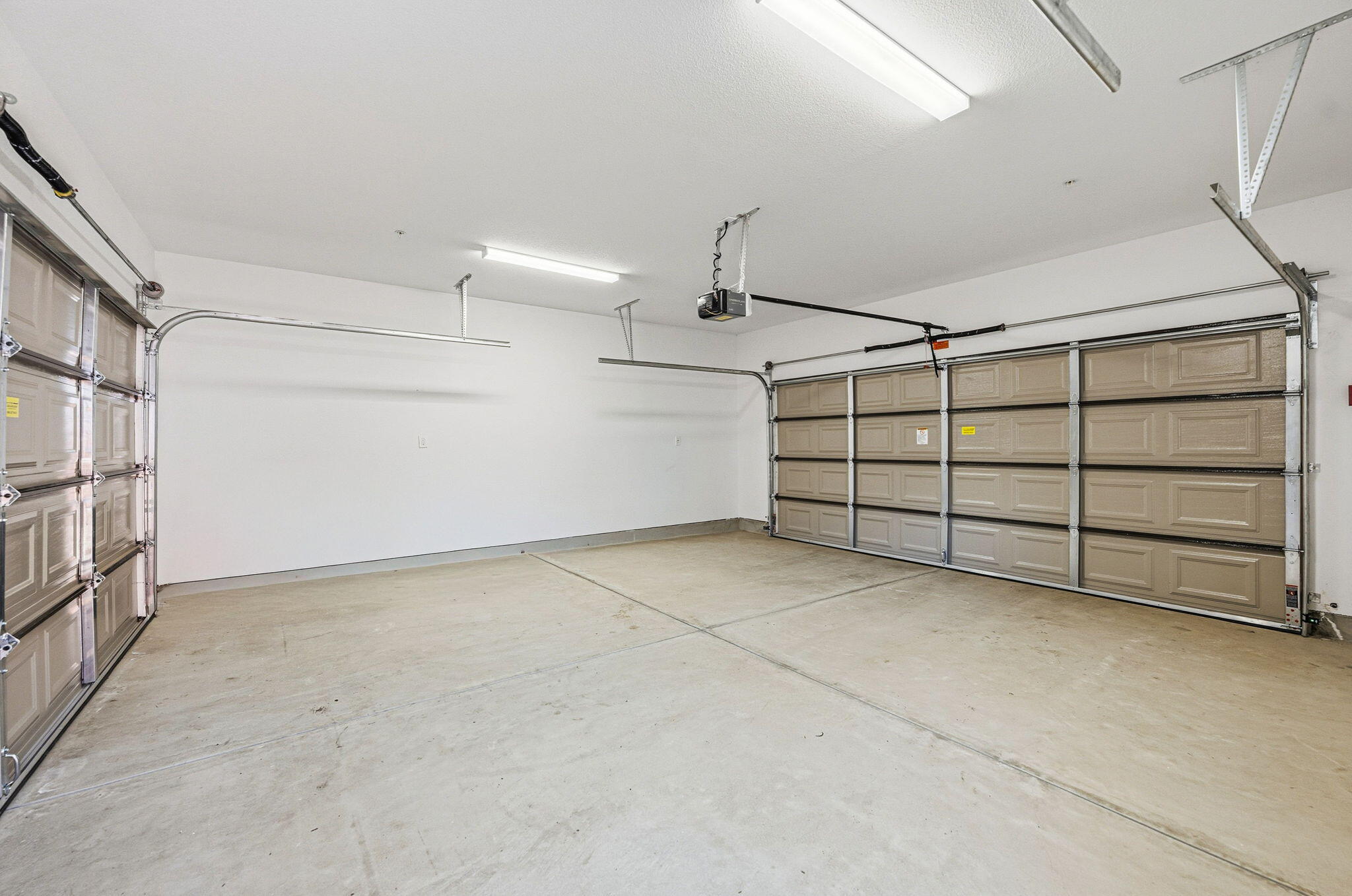 1131 West 2nd Street Oxnard, CA 93030 - Photo 31 of 37 31-web-or-mls-1131-w-2nd-st