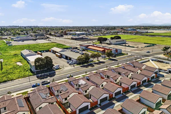 $849,000 | 1131 West 2nd Street, Oxnard, CA 93030