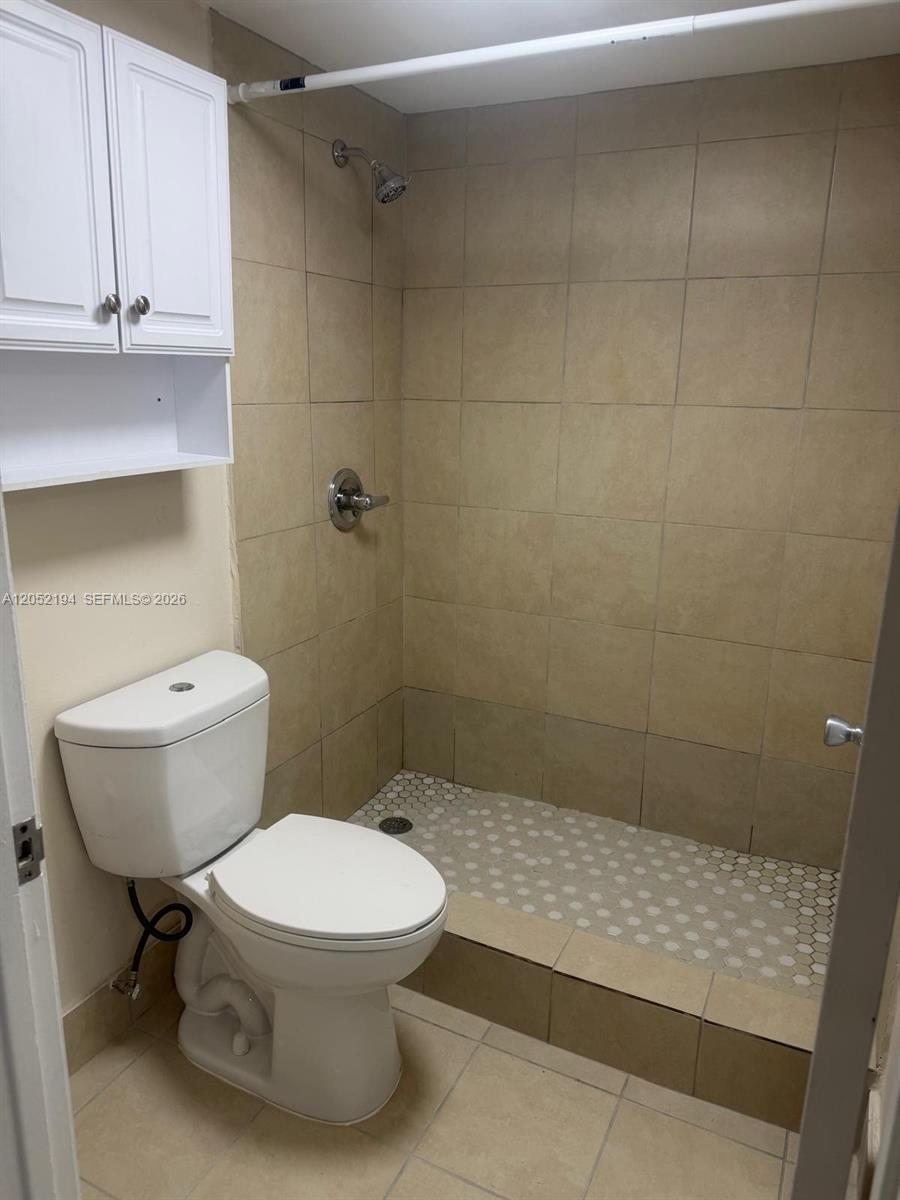 15530 Southwest 80th Street, Unit C110 Miami, FL 33193 - Photo 5 of 15