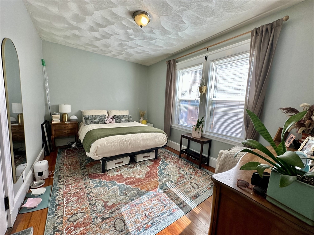 369 Centre Street, Unit 2 Boston, MA 02122 - Photo 10 of 16