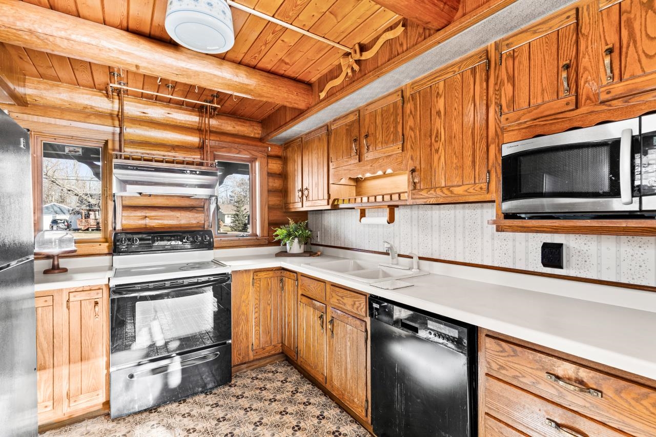 5248 West Arrowhead Road Hermantown, MN 55811 - Photo 10 of 79