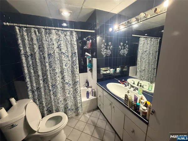 $1,995 | 414 Monastery Place, Unit 1, Union City, NJ 07087