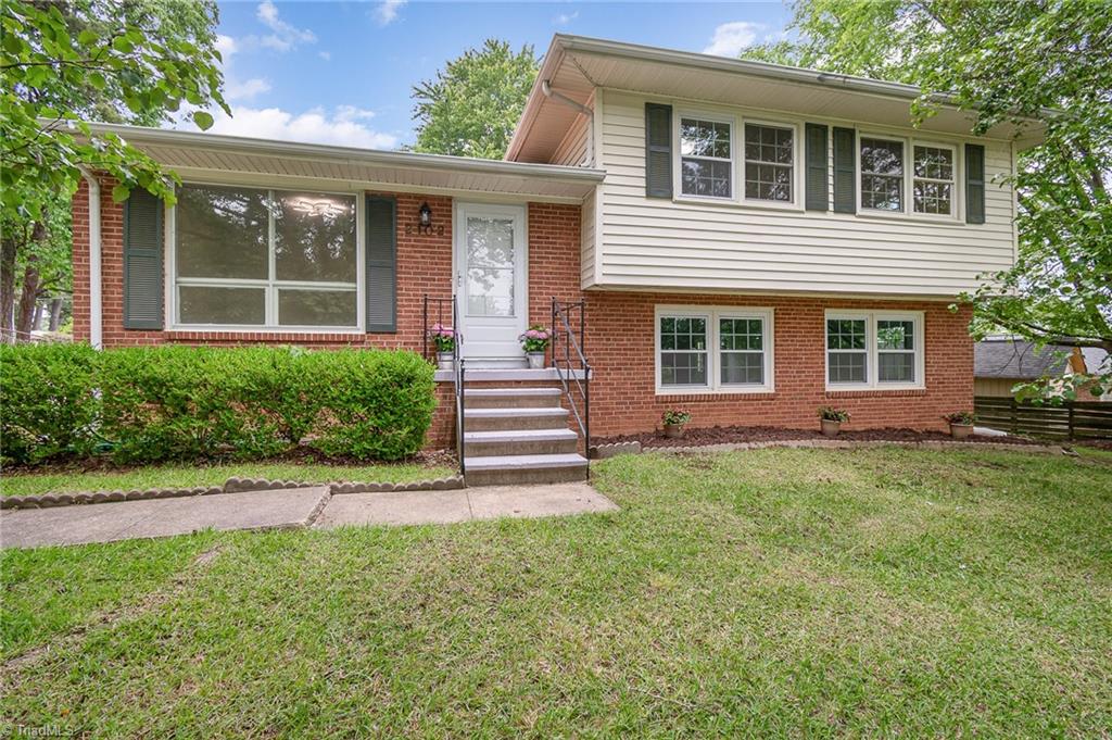 2102 Castlerock Road Greensboro, NC 27406 - Photo 3 of 32 Gallery Image 3