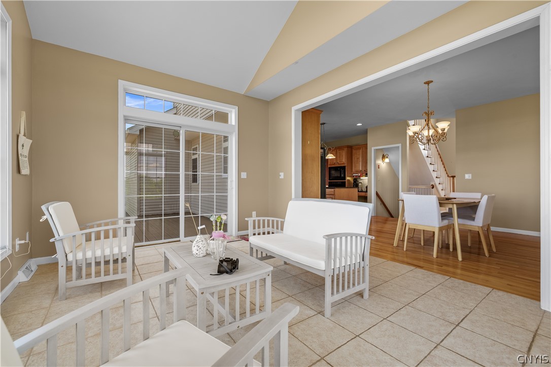 635 Higby Road New Hartford, NY 13501 - Photo 17 of 49