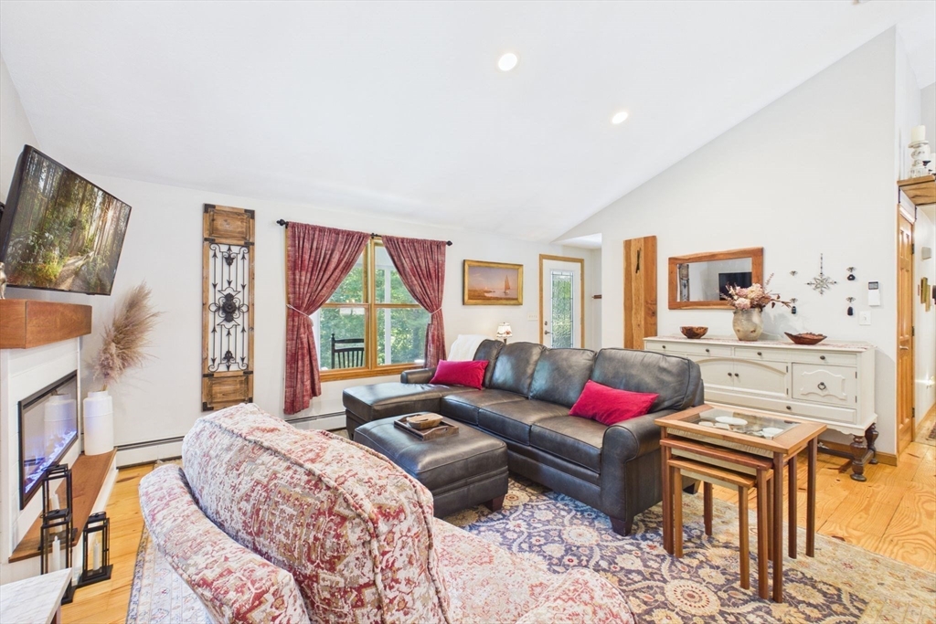 202 Silver Street Monson, MA 01057 - Photo 11 of 42