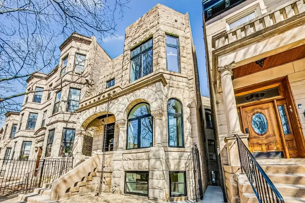 $4,750 | 2451 North Albany Avenue, Unit 2, Chicago, IL 60647