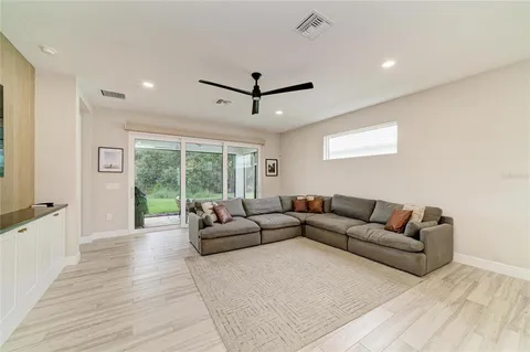 $599,000 | 1079 Waterline Court, Sarasota, FL 34240
