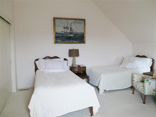 39 Wharf Path, Unit 39 Marblehead, MA 01945 - Photo 8 of 12 Gallery Image 8