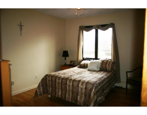 16 Reservoir Road Gloucester, MA 01930 - Photo 7 of 15 Gallery Image 7