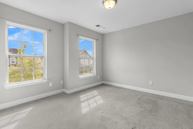 $375,000 | 422 Philbrick Drive, Goose Creek, SC 29445