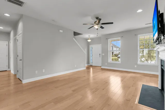 $375,000 | 422 Philbrick Drive, Goose Creek, SC 29445