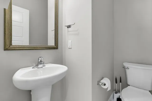 $375,000 | 422 Philbrick Drive, Goose Creek, SC 29445