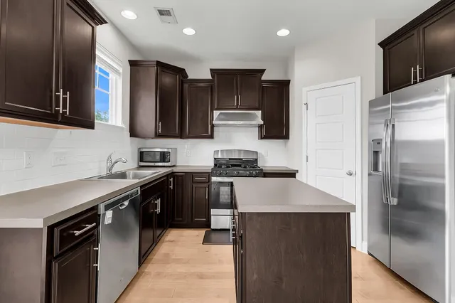 $375,000 | 422 Philbrick Drive, Goose Creek, SC 29445