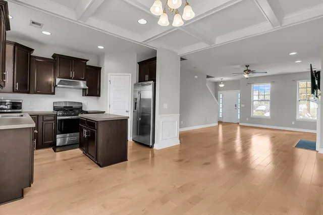 $375,000 | 422 Philbrick Drive, Goose Creek, SC 29445