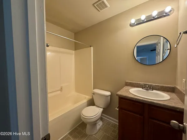 $1,500 | 286 Caldwell Loop, Jacksonville, NC 28546