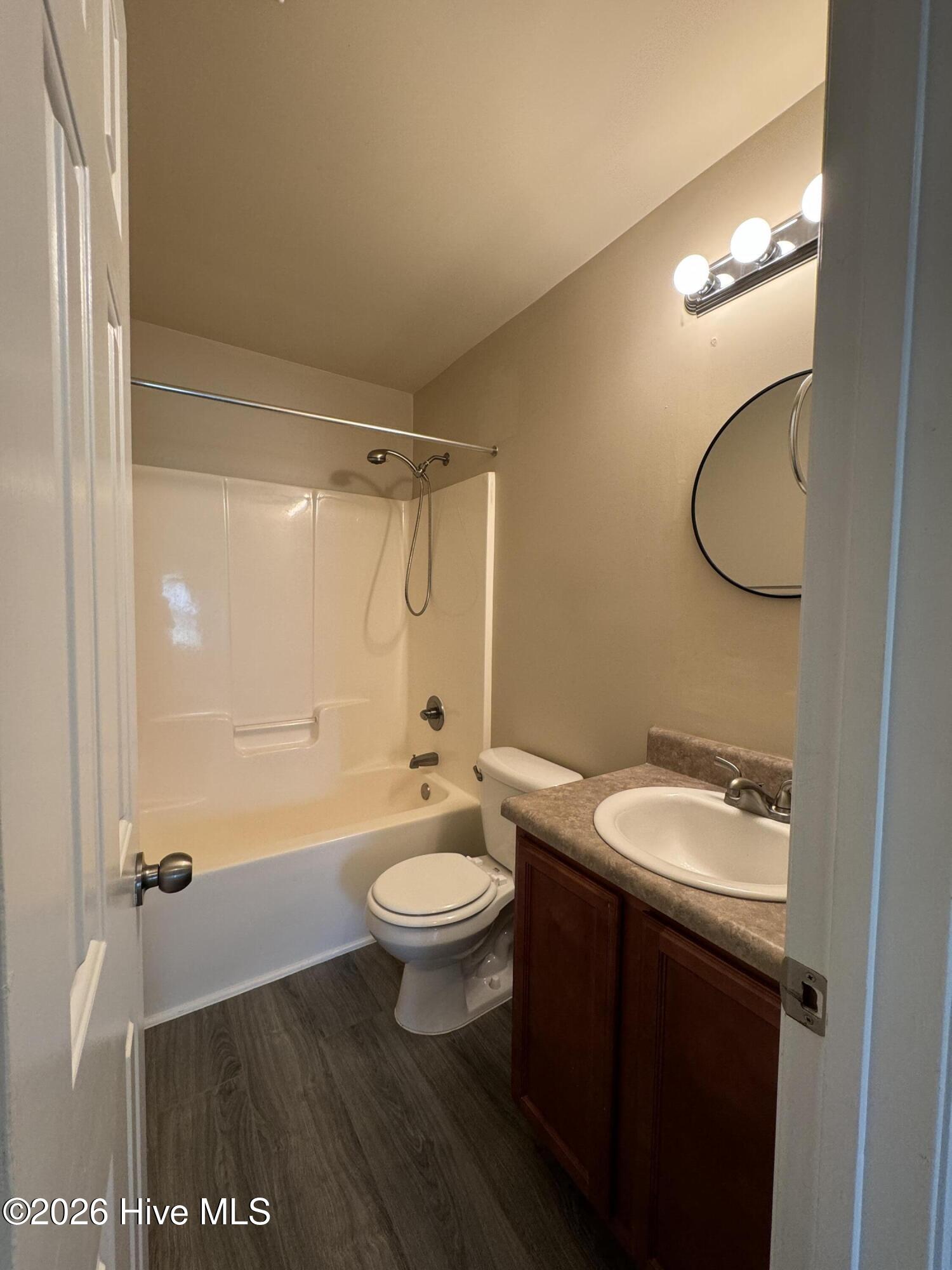 286 Caldwell Loop Jacksonville, NC 28546 - Photo 13 of 21 20240515_143434444_iOS