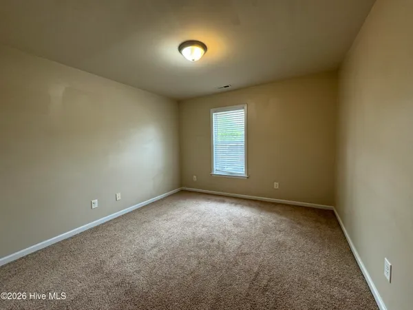 $1,500 | 286 Caldwell Loop, Jacksonville, NC 28546