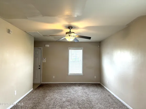 $1,500 | 286 Caldwell Loop, Jacksonville, NC 28546