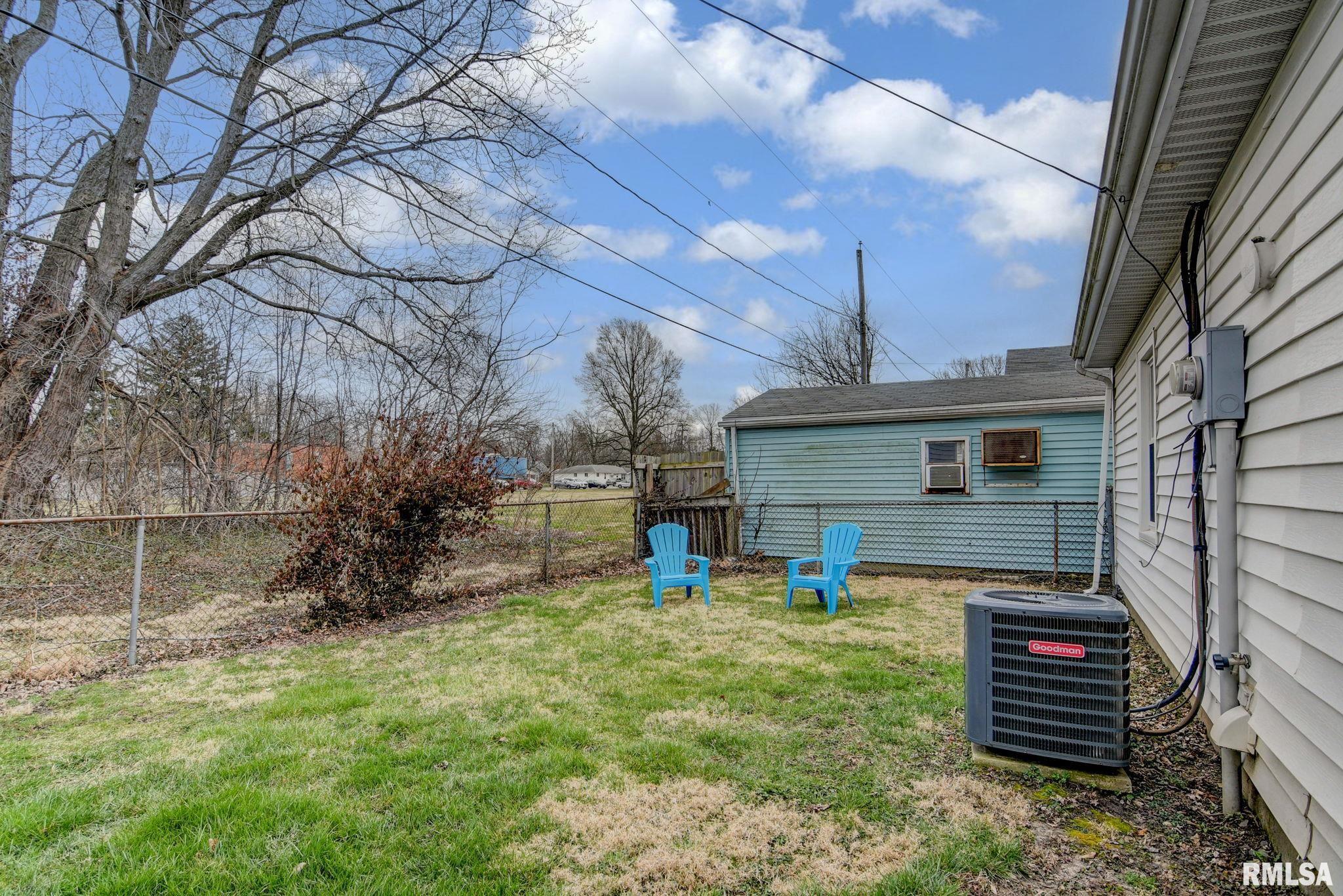 3026 South 3rd Street Springfield, IL 62703 - Photo 23 of 25