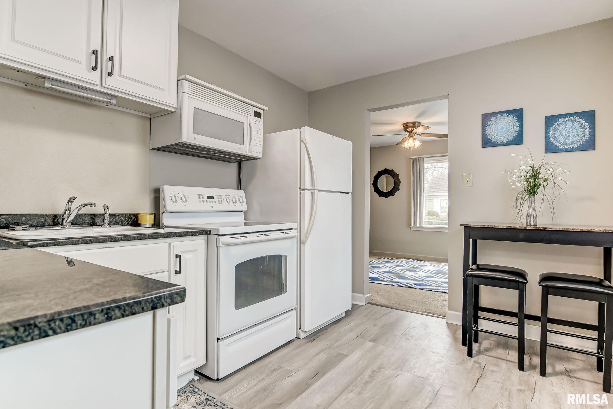 3026 South 3rd Street Springfield, IL 62703 - Photo 7 of 25