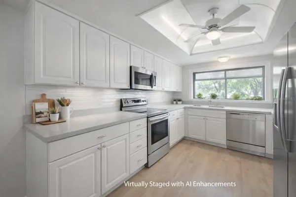 $389,900 | 4206 Golf Club Lane, Tampa, FL 33618