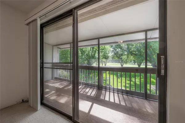 $389,900 | 4206 Golf Club Lane, Tampa, FL 33618