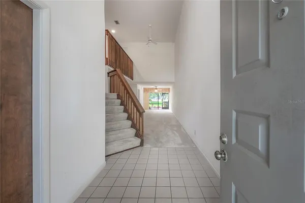 $389,900 | 4206 Golf Club Lane, Tampa, FL 33618