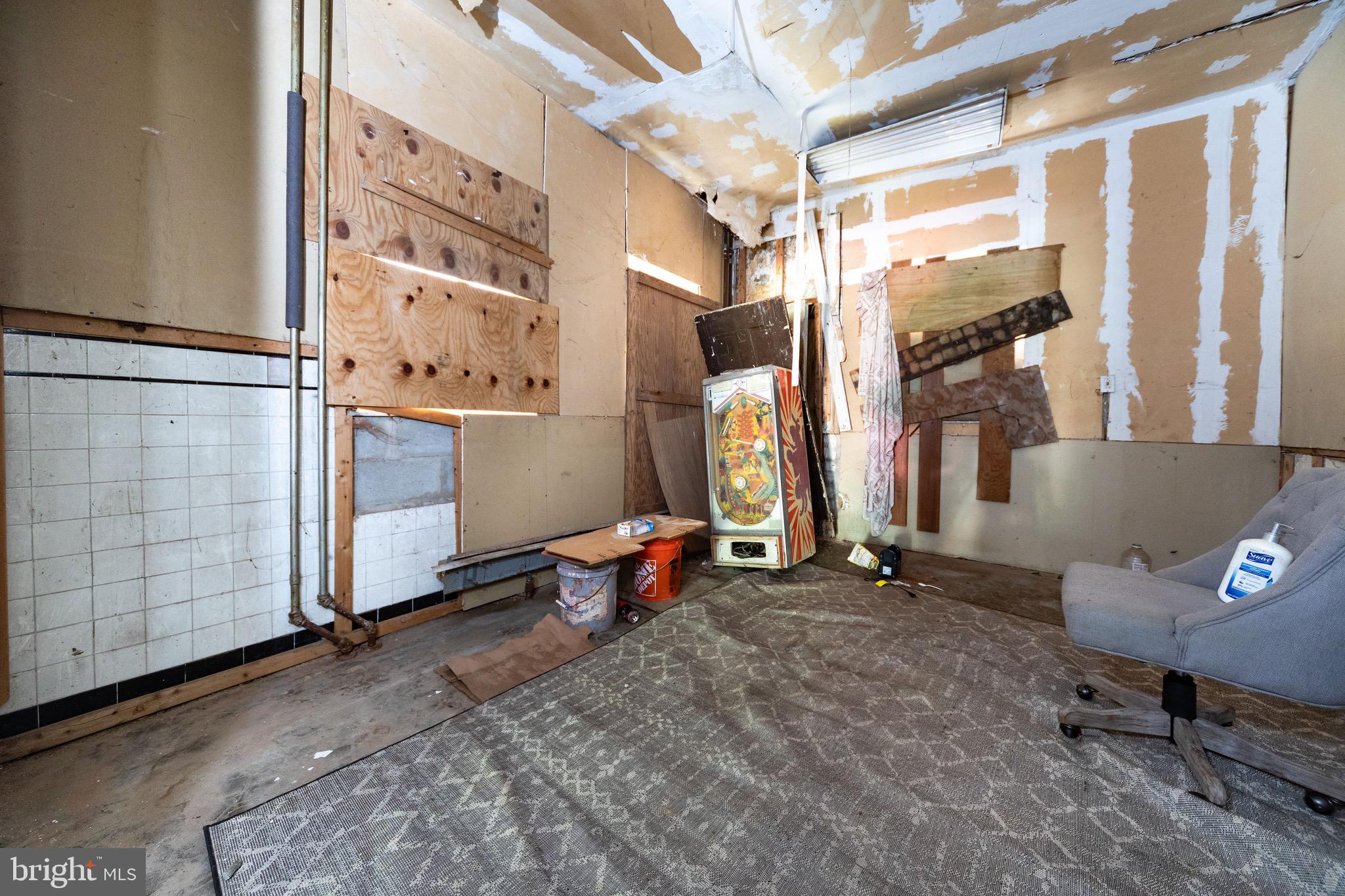 2312 Reed Street Philadelphia, PA 19146 - Photo 22 of 23 a view of a room with gym equipment