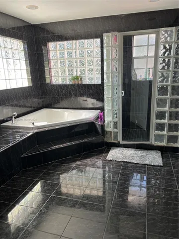 $4,200 | 6284 Southwest 26th Street, Miami, FL 33155