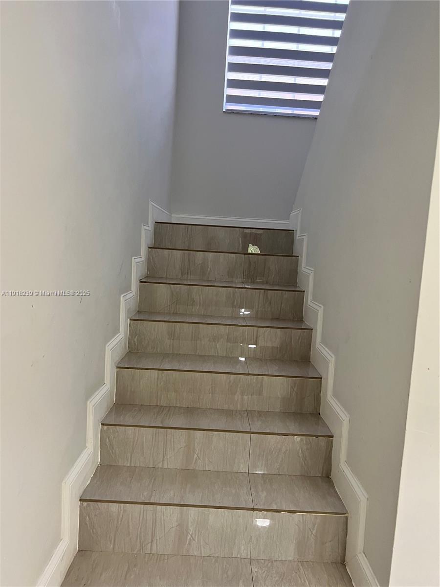 6284 Southwest 26th Street Miami, FL 33155 - Photo 24 of 25