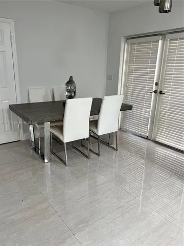 $4,200 | 6284 Southwest 26th Street, Miami, FL 33155
