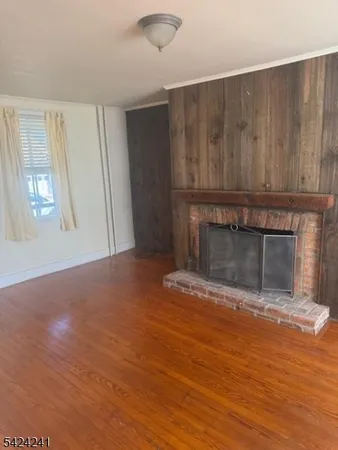 $2,500 | 7 James Street, Oldwick, NJ 08858