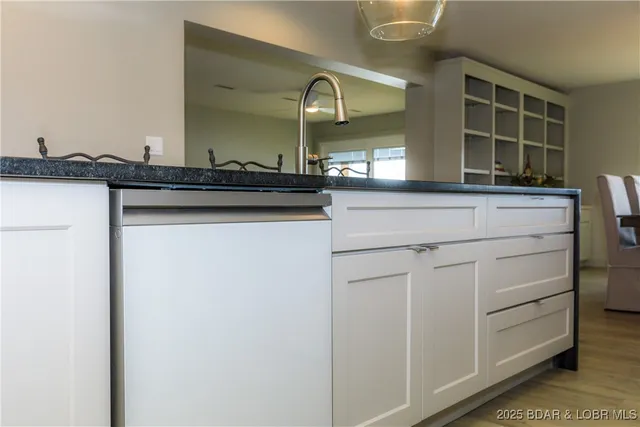 $695,000 | 222 Park Pl Lane, Unit 1C, Kaiser, MO 65047