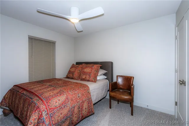 $695,000 | 222 Park Pl Lane, Unit 1C, Kaiser, MO 65047